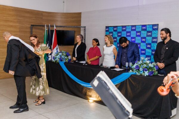 Cerimônia do terno - Direito. Foto: Rodrigo Serafim/Ascom UMJ